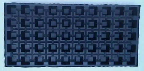 Deska nopové fólie s hranatými nopy 70 mm